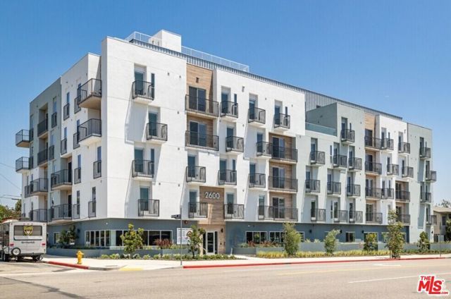 2600 S Sepulveda Boulevard 210, Los Angeles, CA 90064