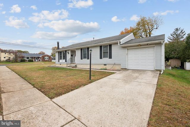 1110 POPE ST, Burlington, NJ 08016