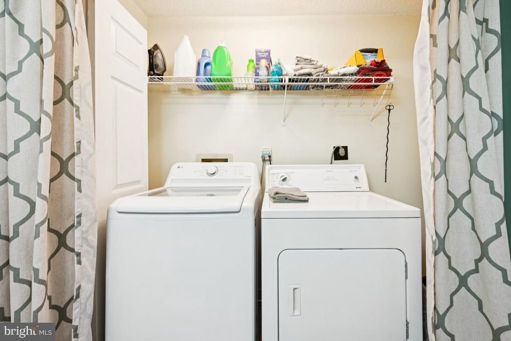 Image 22 of property listing at 1110 POPE ST, Burlington, NJ 08016