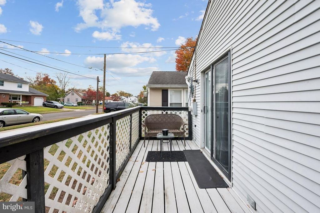 Image 23 of property listing at 1110 POPE ST, Burlington, NJ 08016