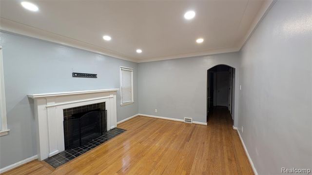 17560 Tracey Street, Detroit, MI 48235