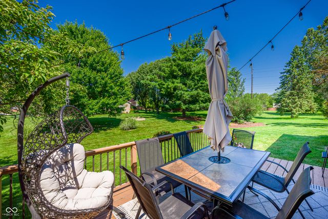 8119 Lake Point Way, Indianapolis, IN 46256
