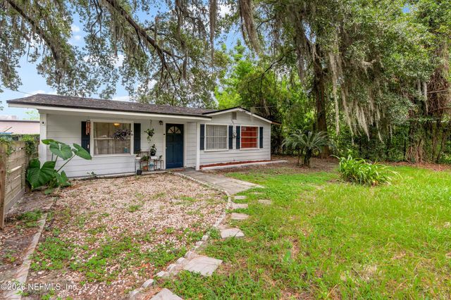 5163 DELPHIN Lane, Jacksonville, FL 32244