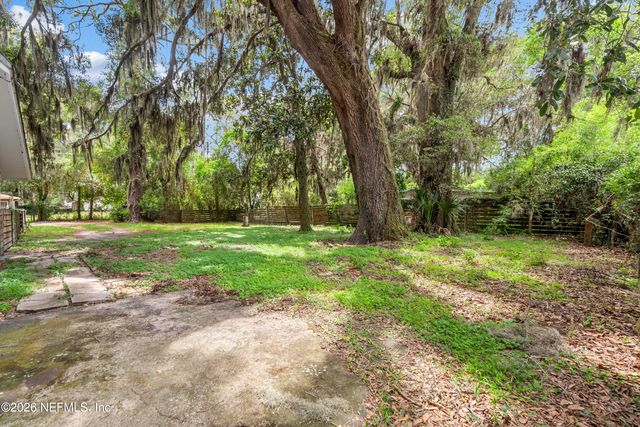 5163 DELPHIN Lane, Jacksonville, FL 32244