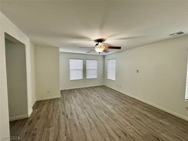 9502 Vast Valley Avenue, Las Vegas, NV 89148