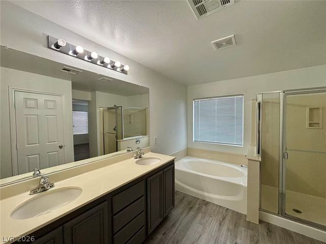 9502 Vast Valley Avenue, Las Vegas, NV 89148