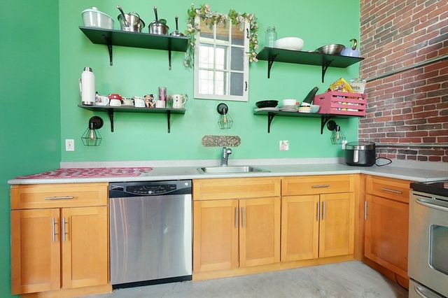 35 Riverwalk Way R222, Lowell, MA 01854