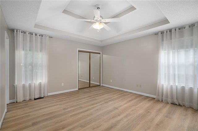 1005 SE 11th Street, Lee's Summit, MO 64081