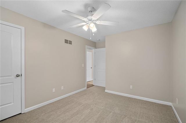 1005 SE 11th Street, Lee's Summit, MO 64081