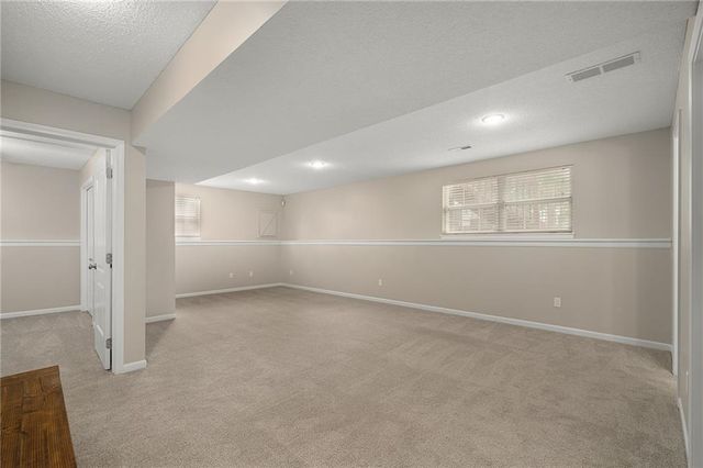 1005 SE 11th Street, Lee's Summit, MO 64081