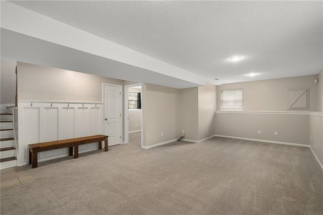 1005 SE 11th Street, Lee's Summit, MO 64081