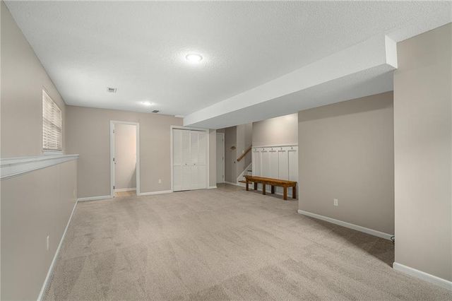 1005 SE 11th Street, Lee's Summit, MO 64081