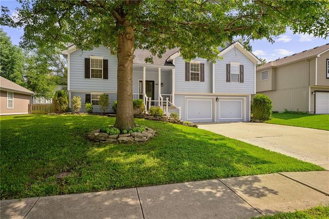 1005 SE 11th Street, Lee's Summit, MO 64081