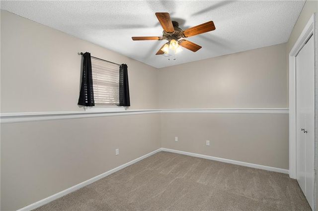 1005 SE 11th Street, Lee's Summit, MO 64081
