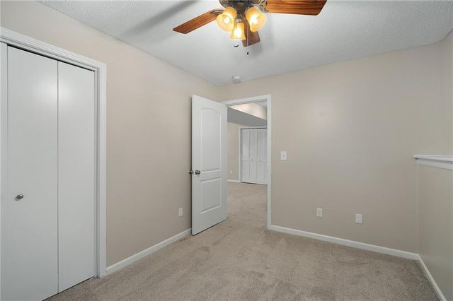 1005 SE 11th Street, Lee's Summit, MO 64081