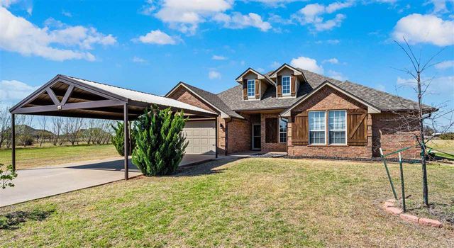 291 NE Coyote Dr, Fletcher, OK 73541