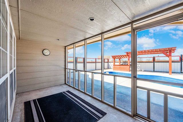 291 NE Coyote Dr, Fletcher, OK 73541