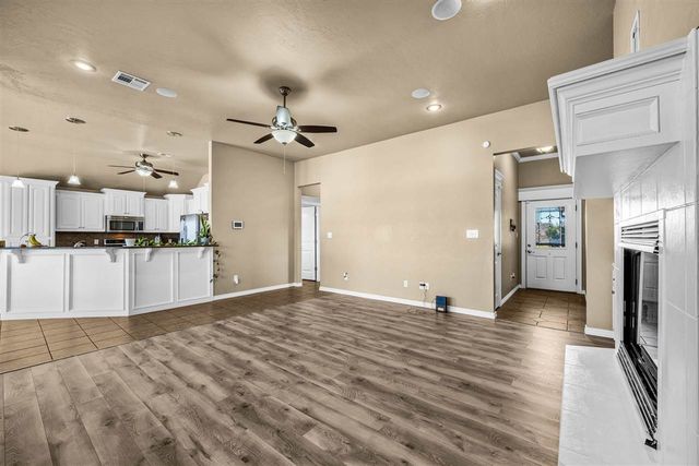 291 NE Coyote Dr, Fletcher, OK 73541