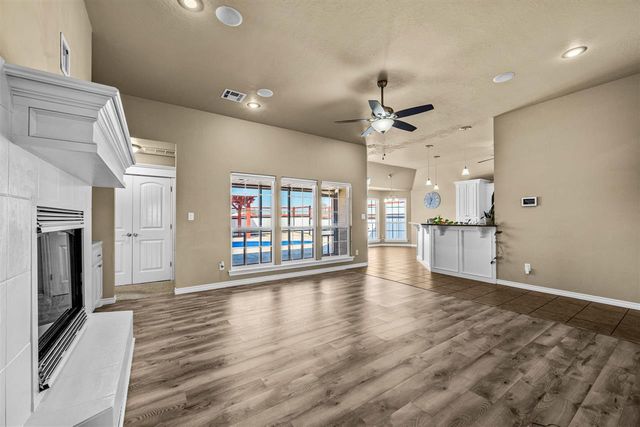 291 NE Coyote Dr, Fletcher, OK 73541