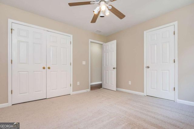 2865 Stoneglen Close, Roswell, GA 30076