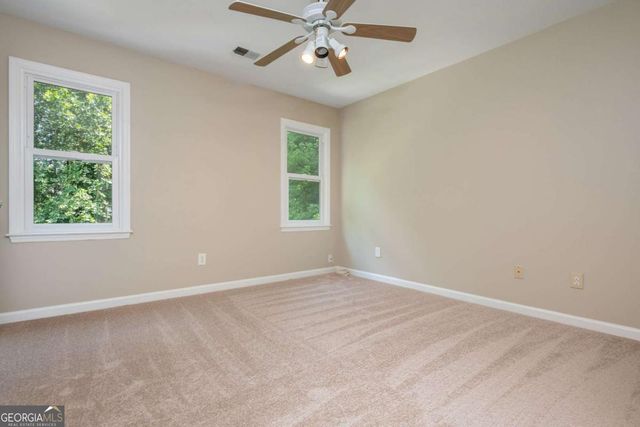 2865 Stoneglen Close, Roswell, GA 30076