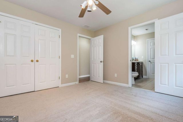 2865 Stoneglen Close, Roswell, GA 30076