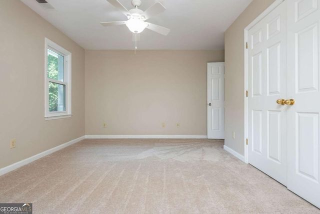 2865 Stoneglen Close, Roswell, GA 30076