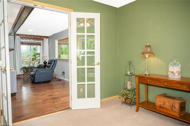1844 Timberwood LN, Virginia Beach, VA 23454