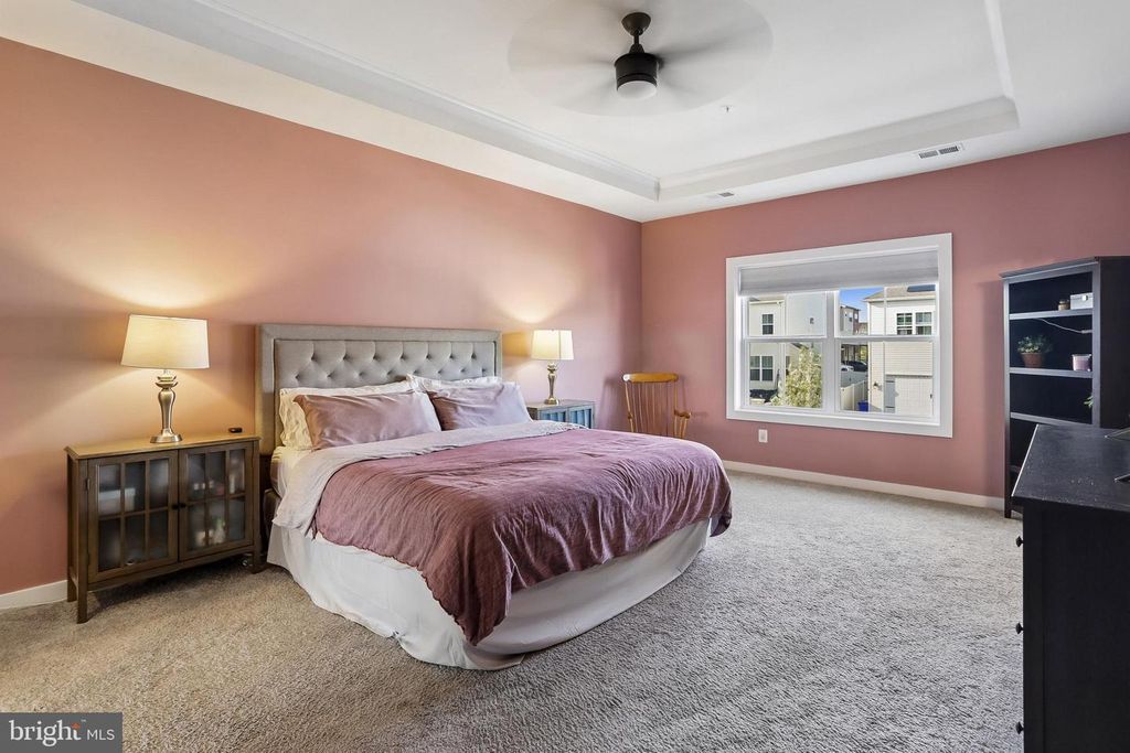 Image 18 of property listing at 1109 SAXTON DR, Frederick, MD 21702