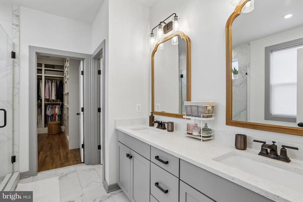 Image 21 of property listing at 1109 SAXTON DR, Frederick, MD 21702