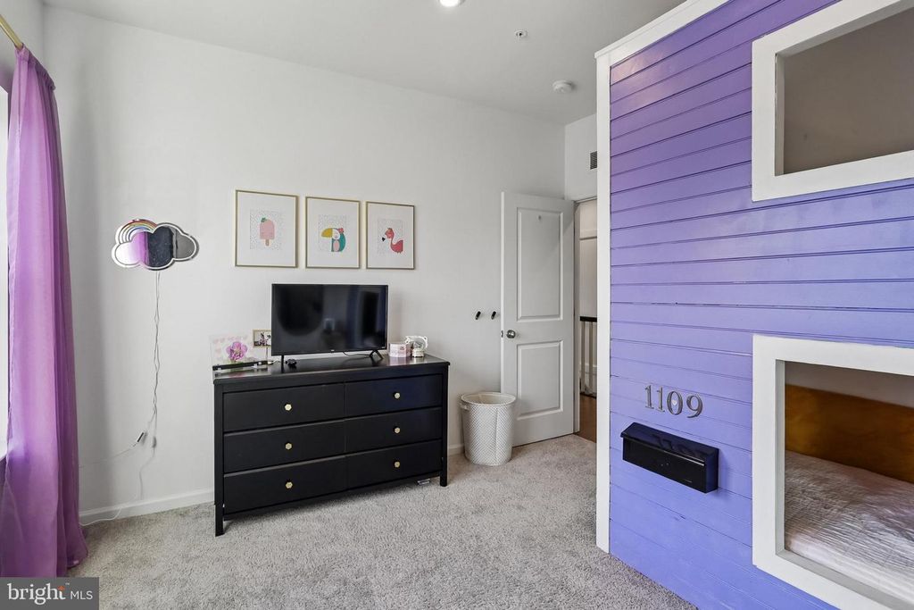 Image 29 of property listing at 1109 SAXTON DR, Frederick, MD 21702