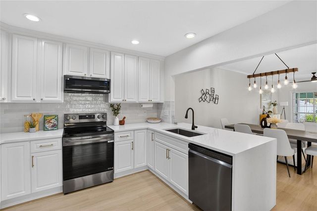 918 WOODBRIDGE COURT, Safety Harbor, FL 34695