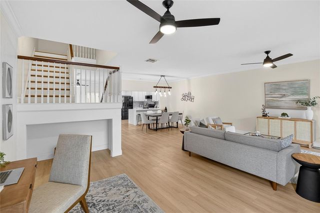 918 WOODBRIDGE COURT, Safety Harbor, FL 34695