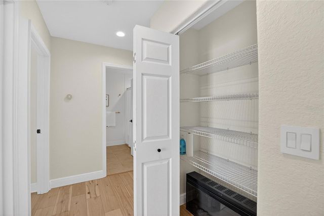 918 WOODBRIDGE COURT, Safety Harbor, FL 34695