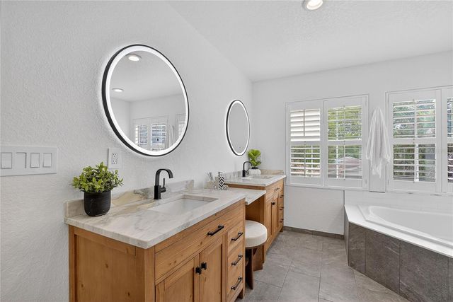 918 WOODBRIDGE COURT, Safety Harbor, FL 34695