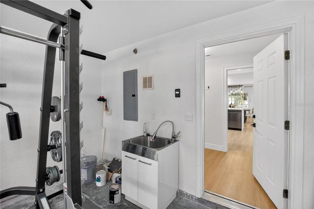 918 WOODBRIDGE COURT, Safety Harbor, FL 34695