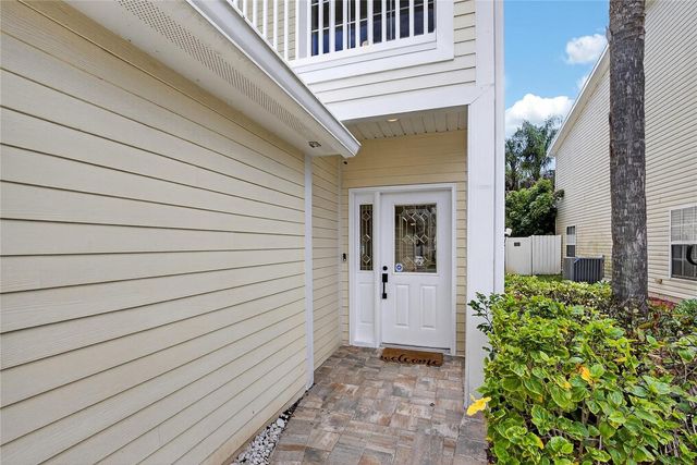 918 WOODBRIDGE COURT, Safety Harbor, FL 34695