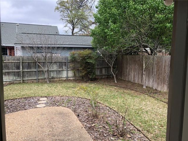 1906 MILL POND, Grapevine, TX 76051