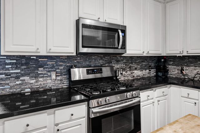 1600 Serenity Springs CV, Cedar Park, TX 78613