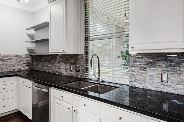 1600 Serenity Springs CV, Cedar Park, TX 78613