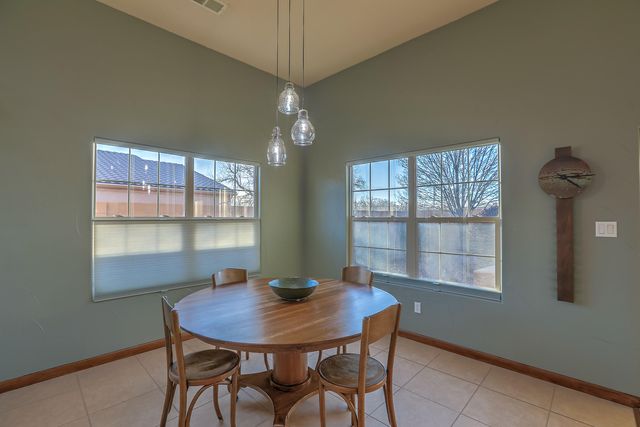 332 Cielito Lindo Place NW, Albuquerque, NM 87114