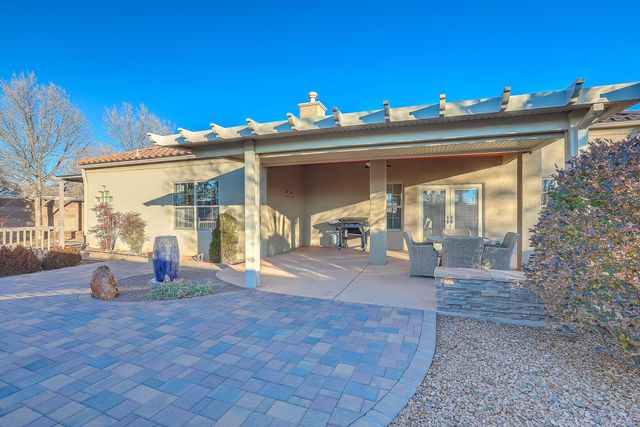 332 Cielito Lindo Place NW, Albuquerque, NM 87114