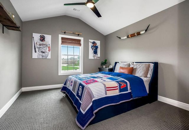 9900 W 152nd Street, Overland Park, KS 66221