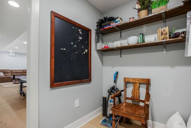 9900 W 152nd Street, Overland Park, KS 66221