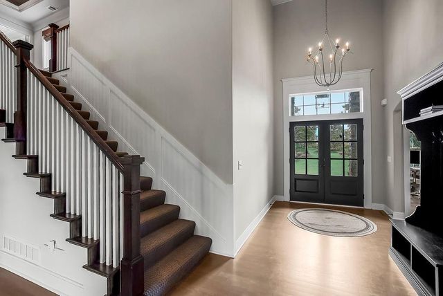 9900 W 152nd Street, Overland Park, KS 66221