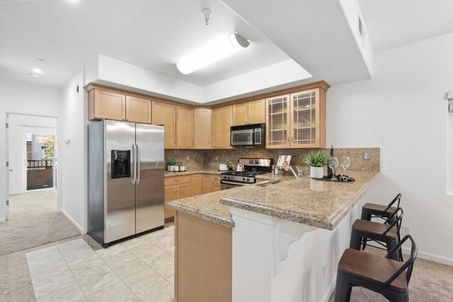 808 Lenzen Avenue 106, San Jose, CA 95126