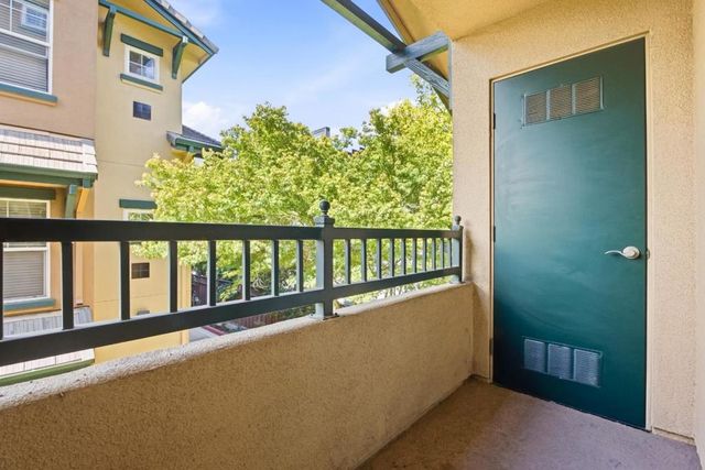 808 Lenzen Avenue 106, San Jose, CA 95126
