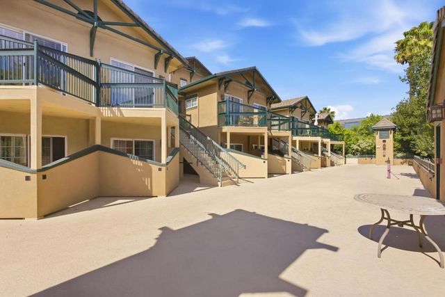 808 Lenzen Avenue 106, San Jose, CA 95126