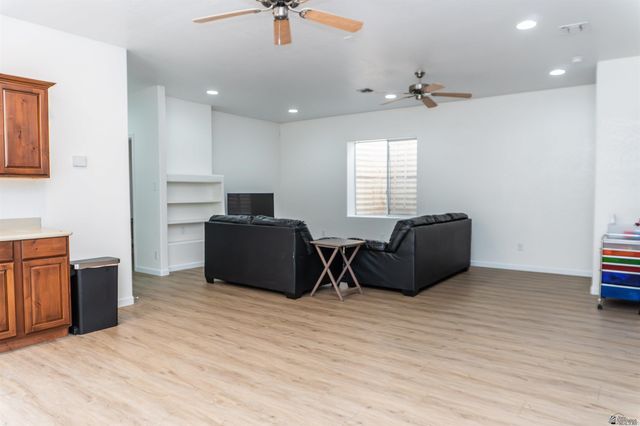 7658 E 25 St, Yuma, AZ 85365