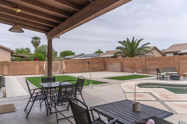 7658 E 25 St, Yuma, AZ 85365